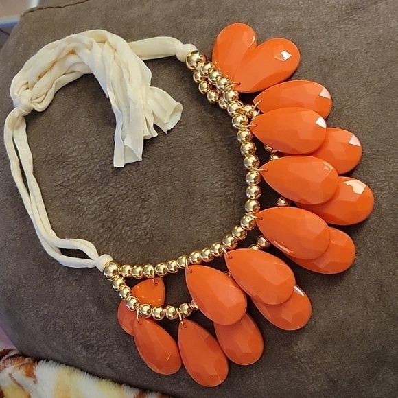 VTG Chandalier Layered Orange Teardrop Fabric Strand Plastron Necklace - Picture 2 of 6